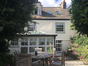 Trevan House, Port Isaac Bay Holidays